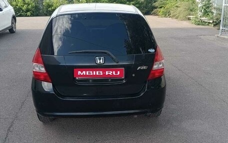 Honda Fit III, 2002 год, 520 000 рублей, 2 фотография