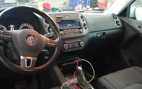 Volkswagen Tiguan I, 2012 год, 1 512 000 рублей, 5 фотография