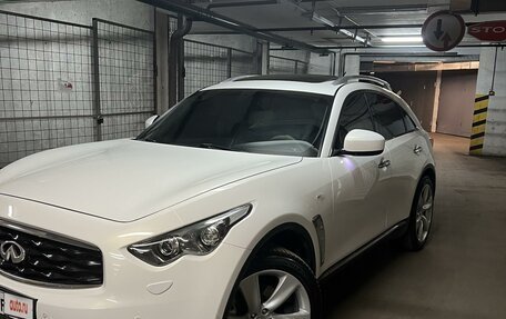 Infiniti FX II, 2010 год, 2 500 000 рублей, 9 фотография