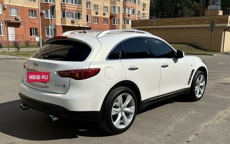 Infiniti FX II, 2010 год, 2 500 000 рублей, 4 фотография