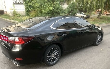 Lexus ES VII, 2016 год, 2 850 000 рублей, 31 фотография