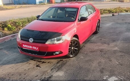 Volkswagen Jetta VI, 2012 год, 700 000 рублей, 3 фотография