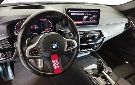 BMW 5 серия, 2021 год, 6 800 000 рублей, 13 фотография