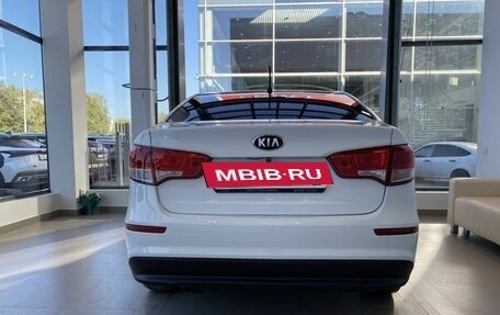 KIA Rio III рестайлинг, 2016 год, 879 000 рублей, 4 фотография