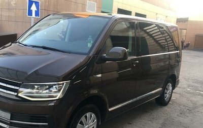 Volkswagen Caravelle T6 рестайлинг, 2016 год, 2 800 000 рублей, 1 фотография