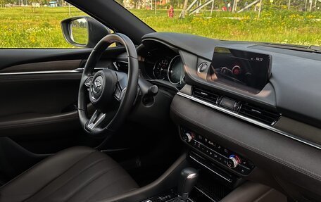 Mazda 6, 2019 год, 3 400 000 рублей, 16 фотография