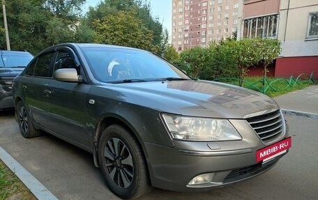 Hyundai Sonata VI, 2008 год, 730 000 рублей, 3 фотография