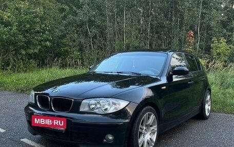 BMW 1 серия, 2005 год, 730 000 рублей, 2 фотография