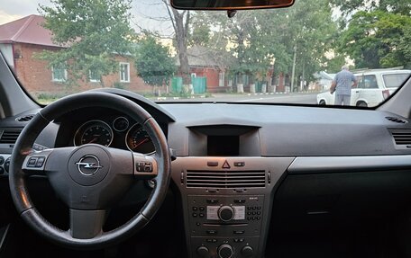 Opel Astra H, 2006 год, 630 000 рублей, 16 фотография