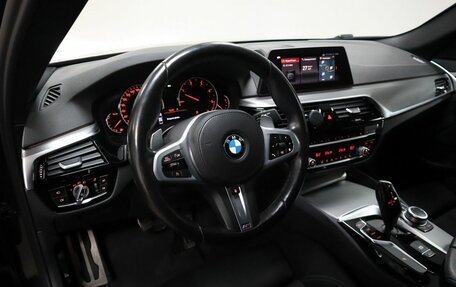 BMW 5 серия, 2020 год, 4 400 000 рублей, 11 фотография