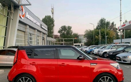 KIA Soul II рестайлинг, 2016 год, 1 599 000 рублей, 8 фотография