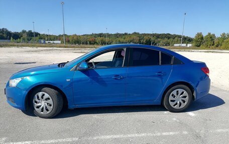 Chevrolet Cruze II, 2009 год, 690 000 рублей, 4 фотография