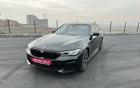 BMW 5 серия, 2021 год, 6 600 000 рублей, 2 фотография