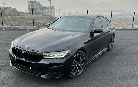 BMW 5 серия, 2021 год, 6 600 000 рублей, 10 фотография