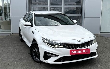 KIA Optima IV, 2019 год, 1 780 000 рублей, 3 фотография