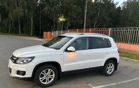 Volkswagen Tiguan I, 2013 год, 1 400 000 рублей, 2 фотография