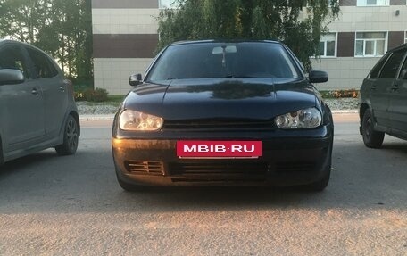 Volkswagen Golf IV, 2002 год, 320 000 рублей, 3 фотография