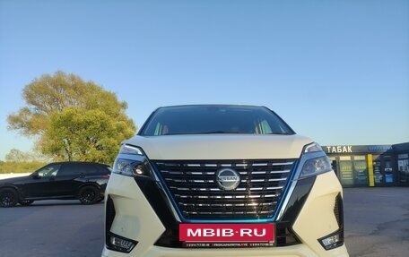 Nissan Serena IV, 2020 год, 2 650 000 рублей, 2 фотография