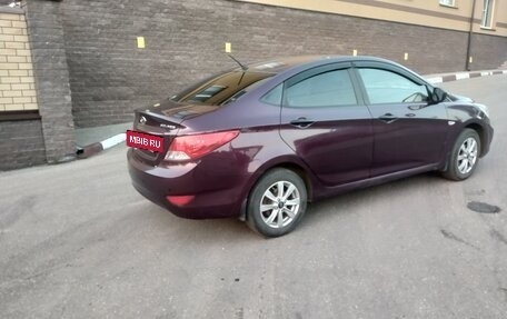 Hyundai Solaris II рестайлинг, 2012 год, 850 000 рублей, 5 фотография