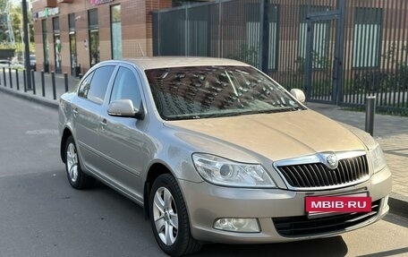 Skoda Octavia, 2011 год, 825 000 рублей, 2 фотография