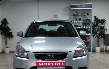 KIA Rio II, 2011 год, 620 000 рублей, 3 фотография