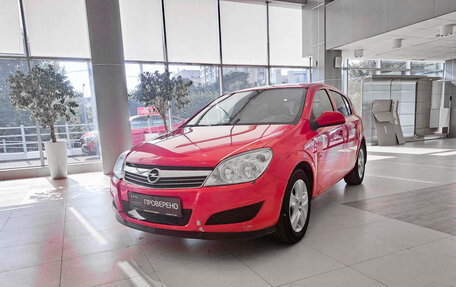 Opel Astra H, 2012 год, 635 000 рублей, 1 фотография