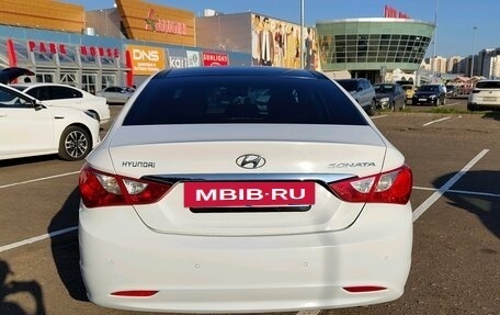 Hyundai Sonata VI, 2011 год, 1 315 000 рублей, 3 фотография