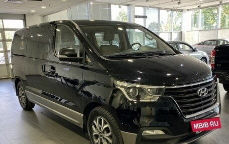 Hyundai H-1 II рестайлинг, 2021 год, 3 995 000 рублей, 3 фотография