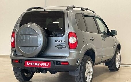 Chevrolet Niva I рестайлинг, 2011 год, 607 000 рублей, 6 фотография