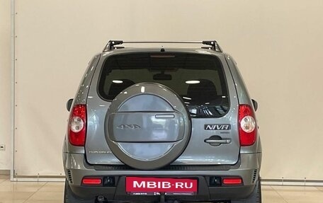 Chevrolet Niva I рестайлинг, 2011 год, 607 000 рублей, 8 фотография