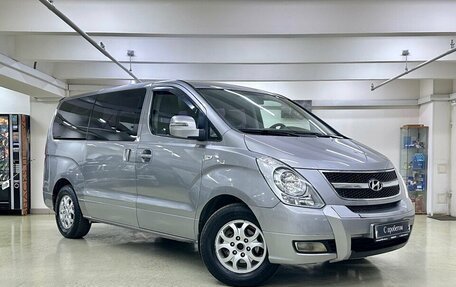 Hyundai Grand Starex Grand Starex I рестайлинг 2, 2011 год, 1 550 000 рублей, 3 фотография