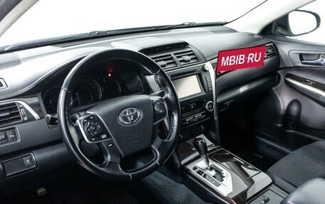 Toyota Camry, 2014 год, 1 799 777 рублей, 11 фотография