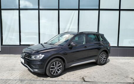 Volkswagen Tiguan II, 2020 год, 2 555 000 рублей, 1 фотография