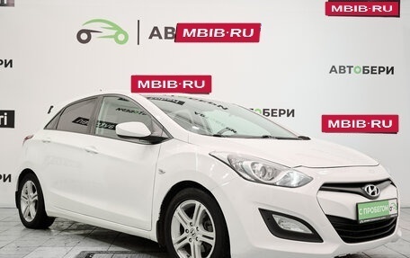 Hyundai i30 II рестайлинг, 2013 год, 972 000 рублей, 7 фотография