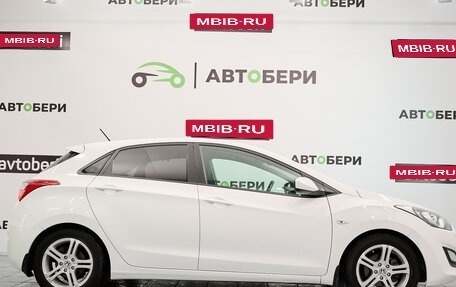 Hyundai i30 II рестайлинг, 2013 год, 972 000 рублей, 6 фотография