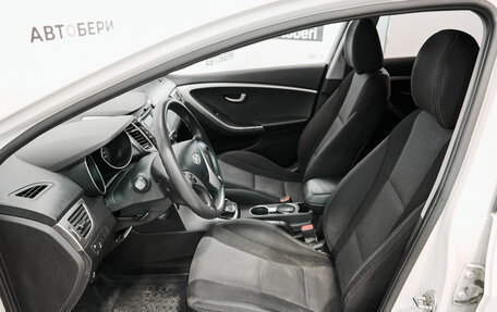 Hyundai i30 II рестайлинг, 2013 год, 972 000 рублей, 13 фотография