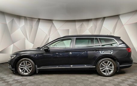 Volkswagen Passat B8 рестайлинг, 2017 год, 1 665 050 рублей, 4 фотография