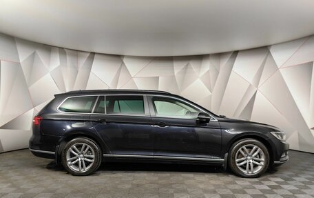 Volkswagen Passat B8 рестайлинг, 2017 год, 1 665 050 рублей, 5 фотография