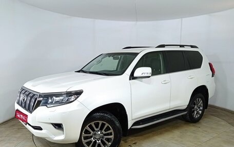 Toyota Land Cruiser Prado 150 рестайлинг 2, 2017 год, 4 500 000 рублей, 1 фотография