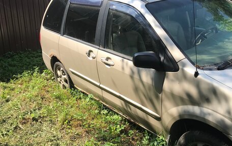 Mazda MPV II, 2000 год, 250 000 рублей, 1 фотография