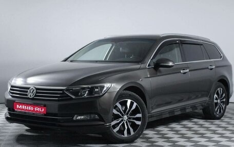 Volkswagen Passat B8 рестайлинг, 2017 год, 2 099 000 рублей, 1 фотография