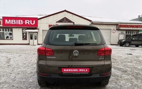 Volkswagen Tiguan I, 2015 год, 1 150 000 рублей, 6 фотография