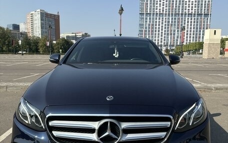 Mercedes-Benz E-Класс, 2018 год, 4 400 000 рублей, 2 фотография