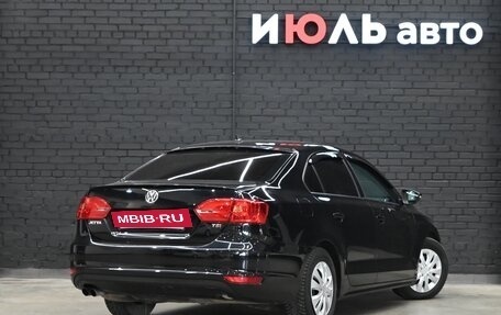 Volkswagen Jetta VI, 2013 год, 1 050 000 рублей, 7 фотография