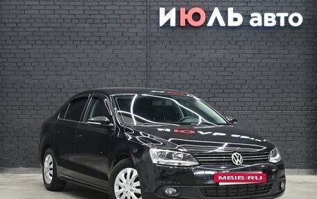 Volkswagen Jetta VI, 2013 год, 1 050 000 рублей, 4 фотография