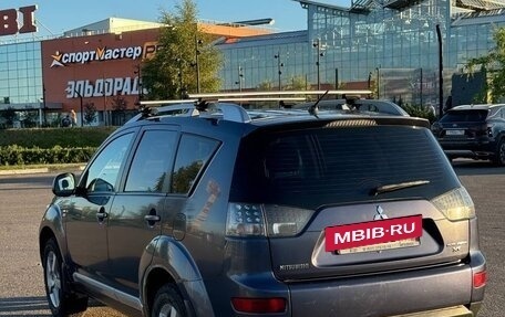 Mitsubishi Outlander III рестайлинг 3, 2007 год, 900 000 рублей, 4 фотография