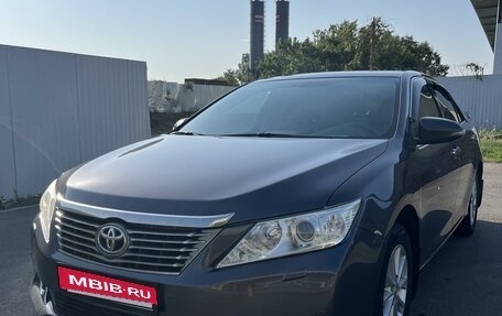 Toyota Camry, 2012 год, 1 600 000 рублей, 2 фотография