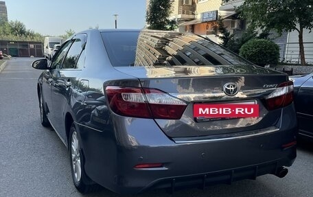 Toyota Camry, 2012 год, 1 600 000 рублей, 14 фотография