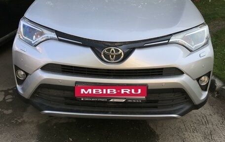 Toyota RAV4, 2016 год, 2 400 000 рублей, 2 фотография