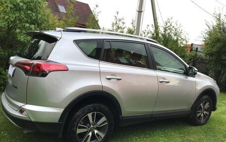 Toyota RAV4, 2016 год, 2 400 000 рублей, 5 фотография